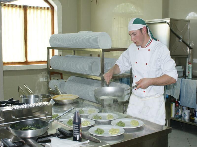 Europa Grand Resort Vlorë Εξωτερικό φωτογραφία